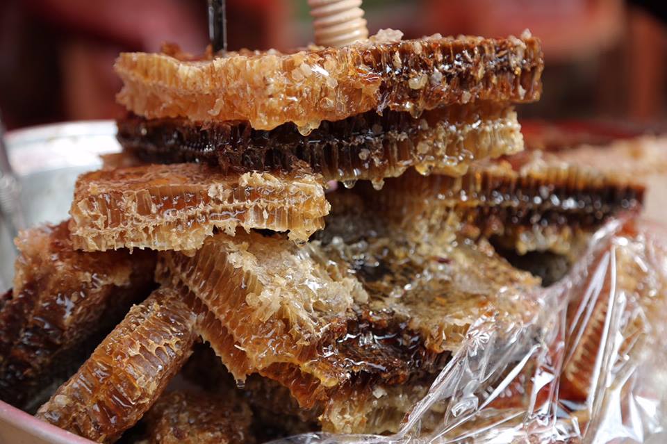 Dozens of beekeepers participated in Sulaimani honey festival, Nov. 8, 2018. (Photo: Ibrahim Fatah)